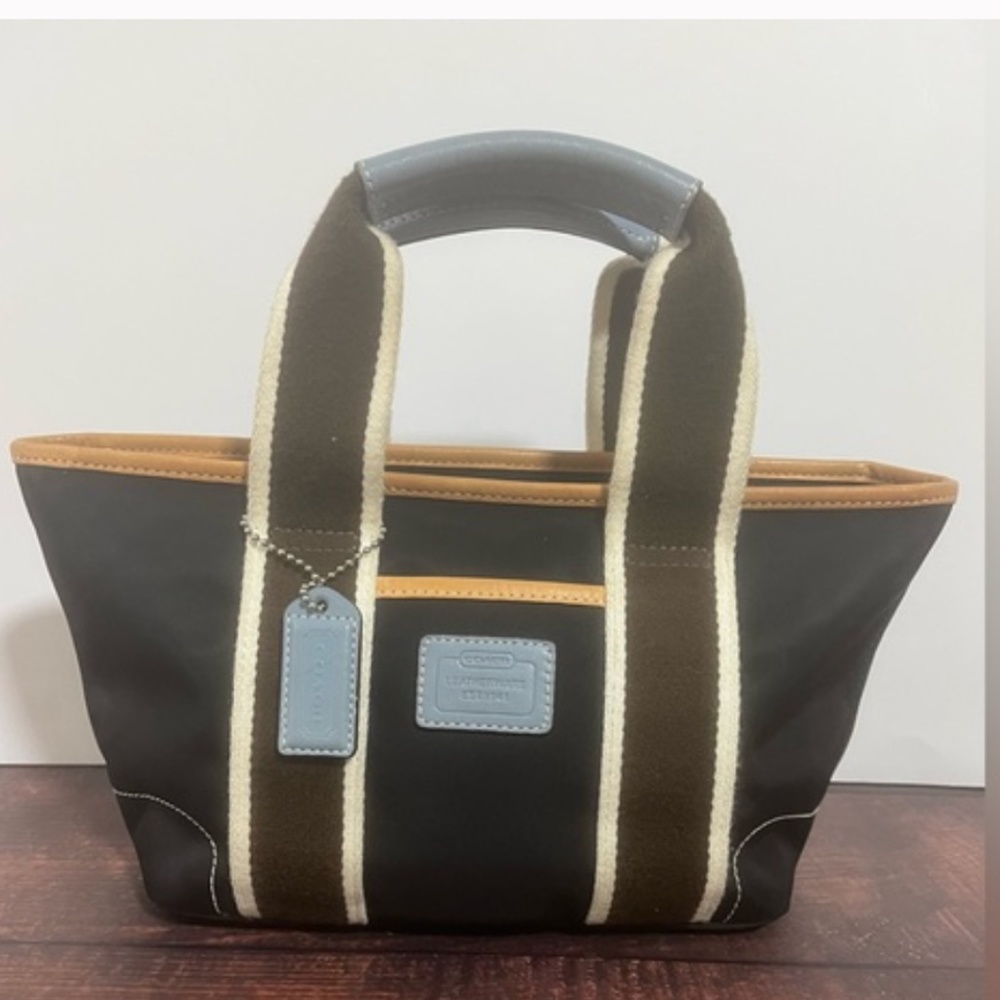 COACH HAMPTON Mini Tote Bag